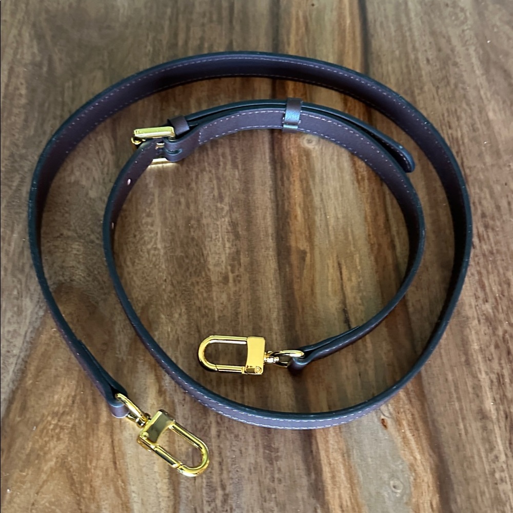Elegant Coffee Brown Leather Strap with Gold Hardware for purse - Picture 11 of 11